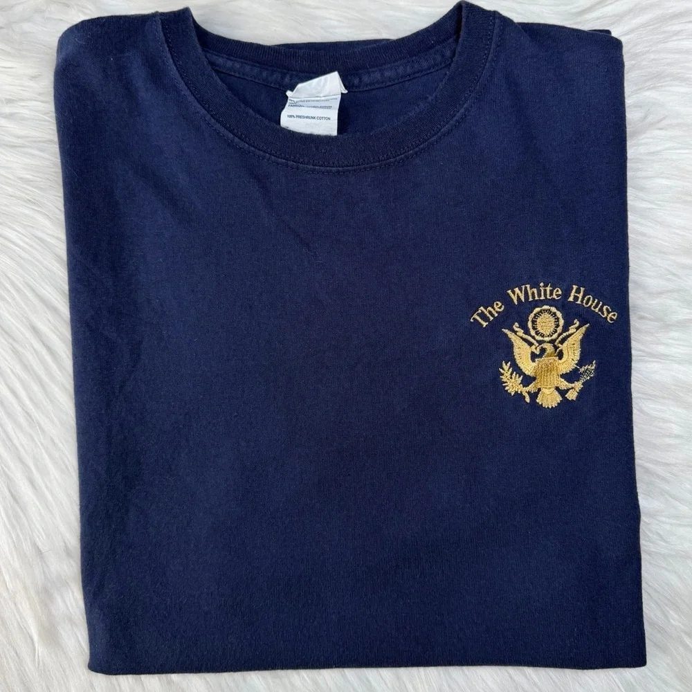Vintage The White‎ House Presidential Eagle Seal Embroidered Shirt